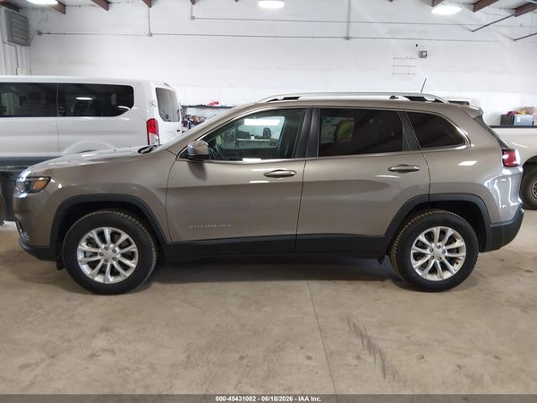 2019 JEEP CHEROKEE LATITUDE 4X4