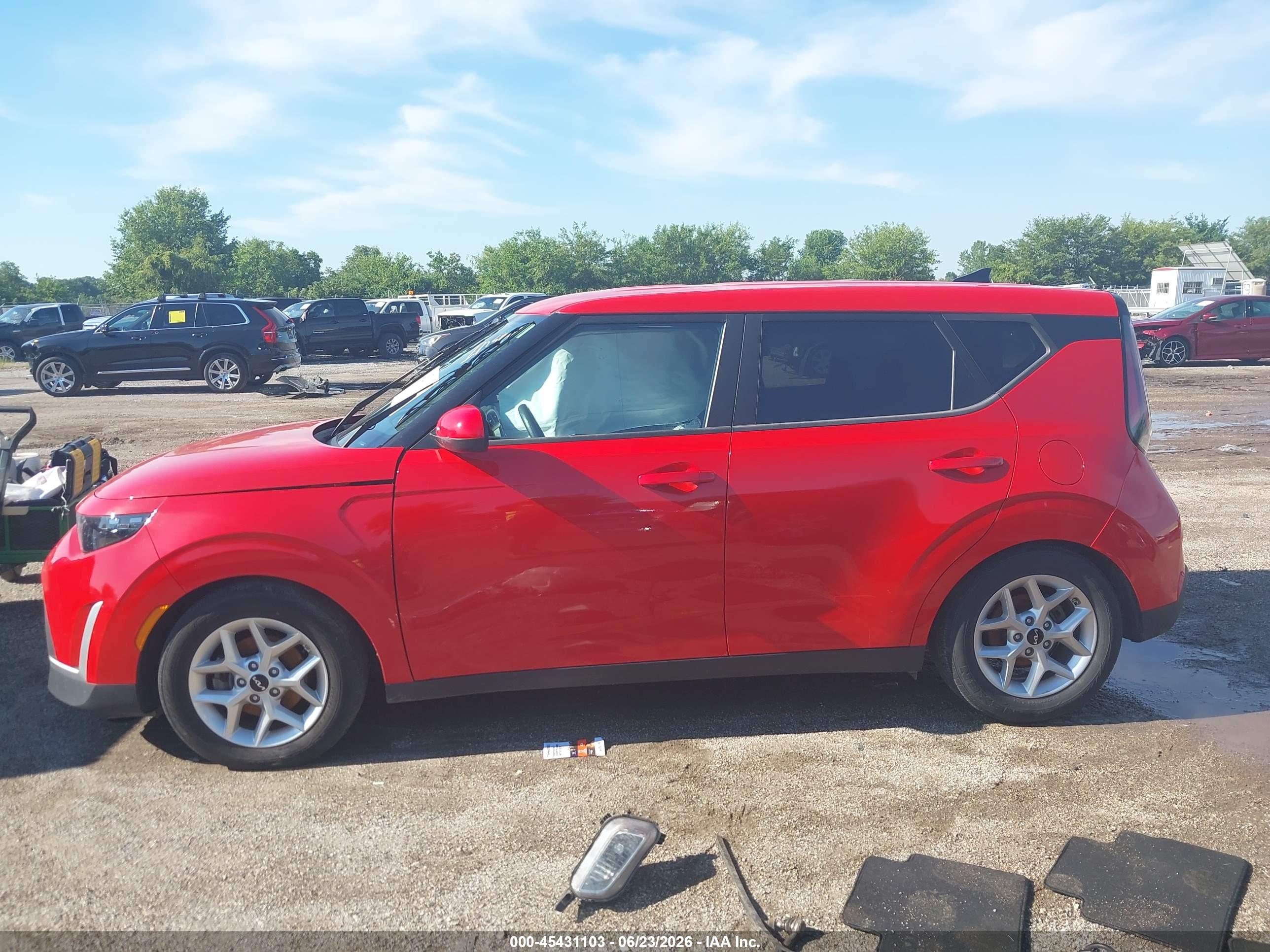 2024 KIA SOUL LX