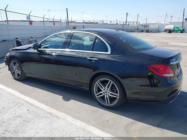2019 MERCEDES-BENZ E 300 E300
