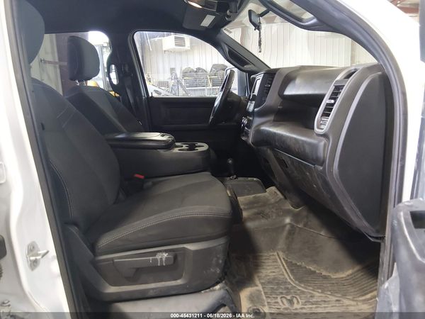 2023 RAM 3500 TRADESMAN  4X4 8' BOX