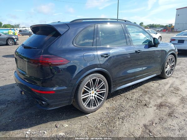2017 PORSCHE CAYENNE GTS