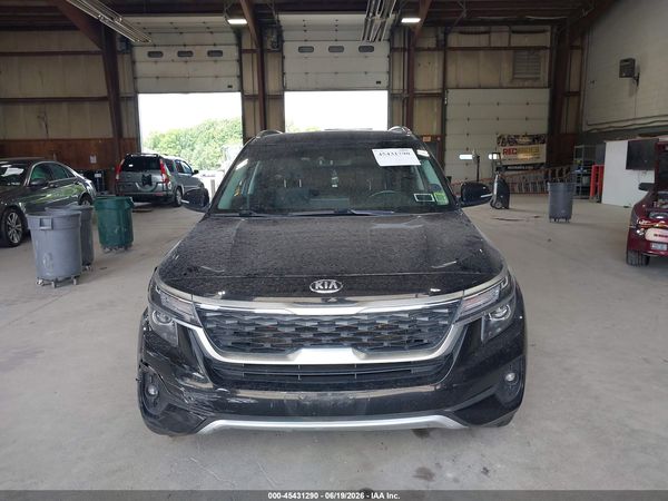 2021 KIA SELTOS S