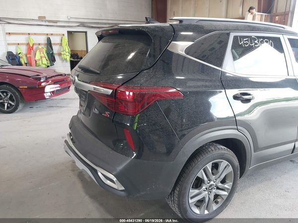 2021 KIA SELTOS S