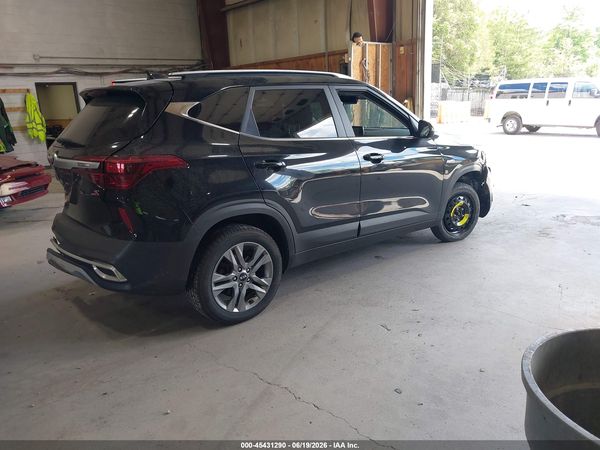 2021 KIA SELTOS S