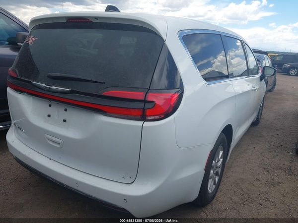2024 CHRYSLER PACIFICA TOURING