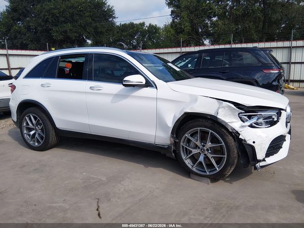 2020 MERCEDES-BENZ GLC 300 4MATIC