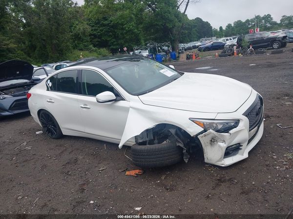 2016 INFINITI Q50 3.0T RED SPORT 400