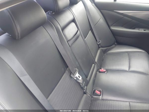 2016 INFINITI Q50 3.0T RED SPORT 400