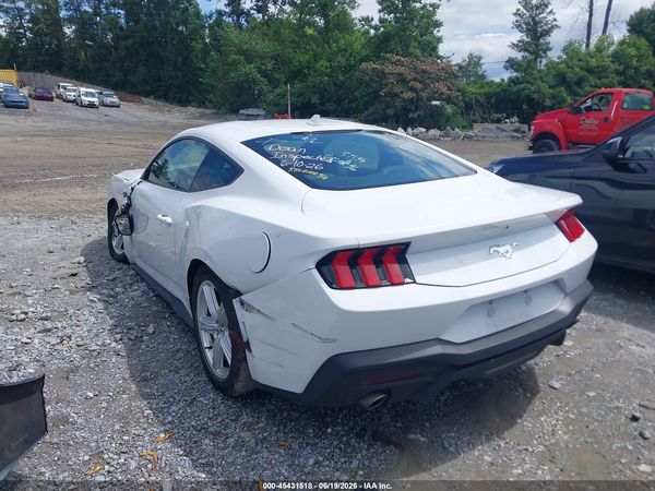 2026 FORD MUSTANG