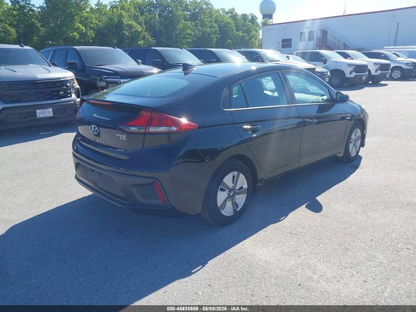 2018 HYUNDAI IONIQ HYBRID BLUE