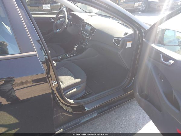2018 HYUNDAI IONIQ HYBRID BLUE
