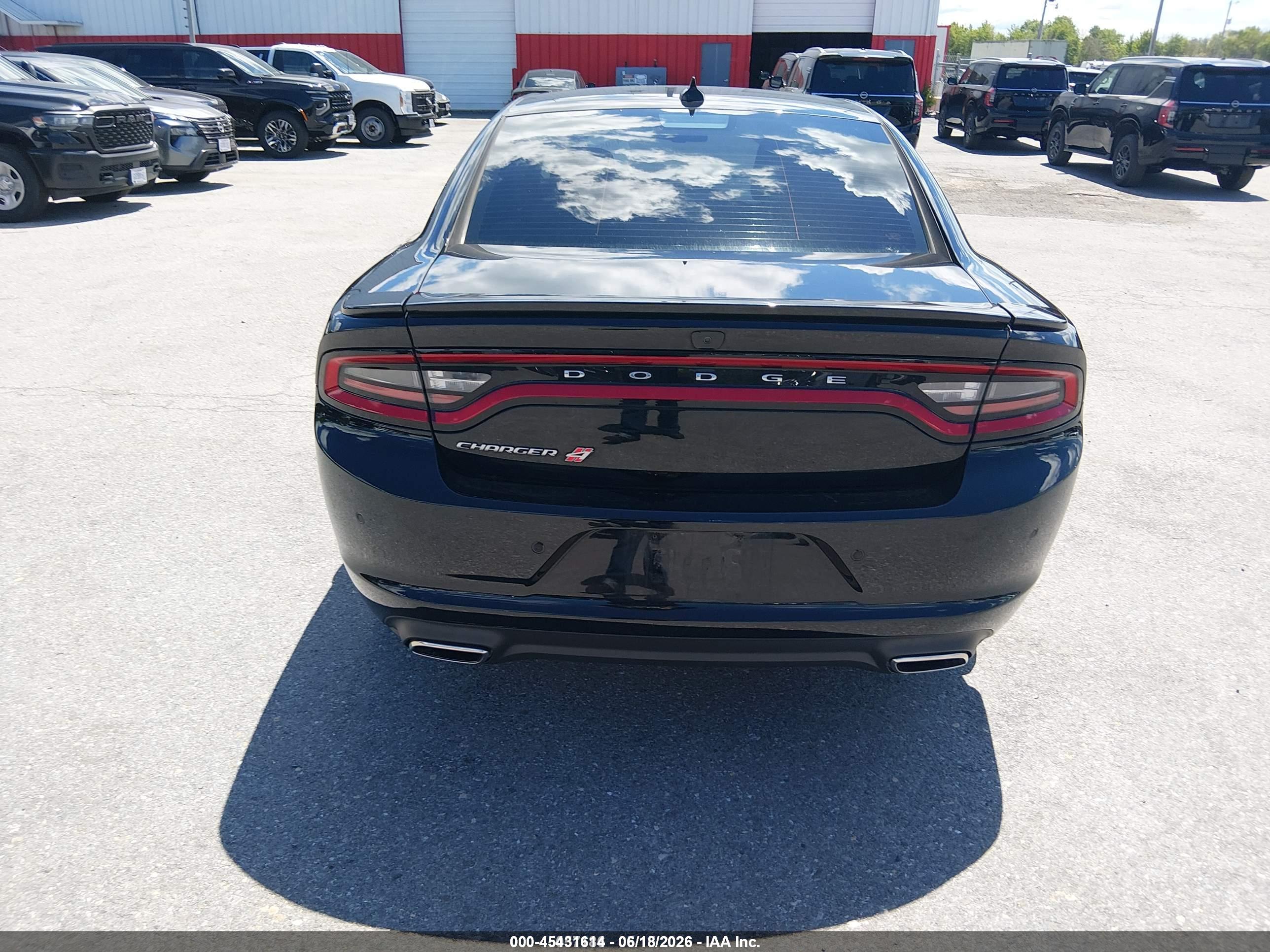 2020 DODGE CHARGER SXT AWD