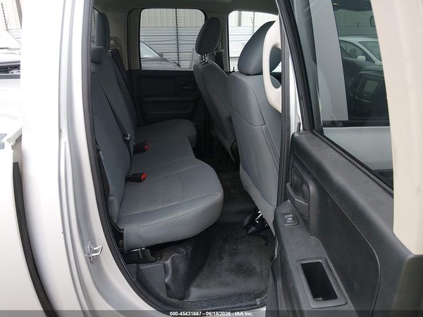2017 RAM 1500 TRADESMAN  4X2 6'4 BOX