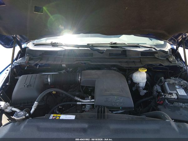 2018 RAM 1500 TRADESMAN  4X4 8' BOX