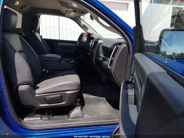 2018 RAM 1500 TRADESMAN  4X4 8' BOX
