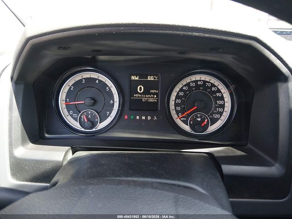 2018 RAM 1500 TRADESMAN  4X4 8' BOX