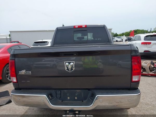2017 RAM 1500 BIG HORN  4X2 5'7 BOX
