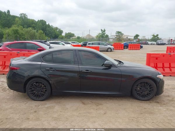 2017 ALFA ROMEO GIULIA RWD