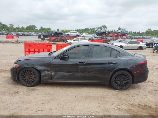 2017 ALFA ROMEO GIULIA RWD