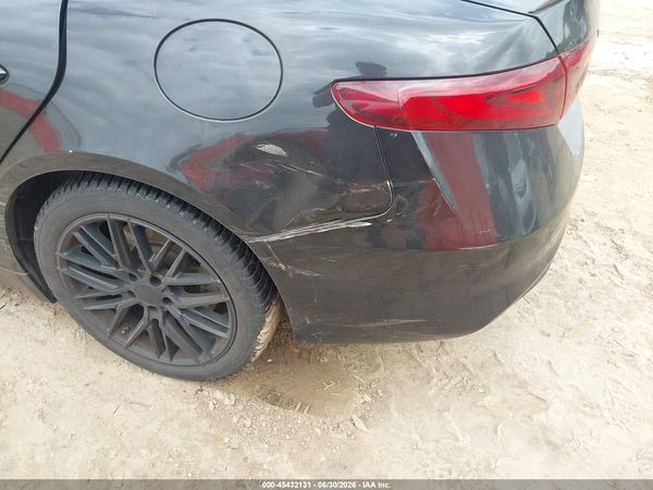 2017 ALFA ROMEO GIULIA RWD