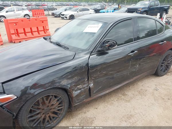 2017 ALFA ROMEO GIULIA RWD