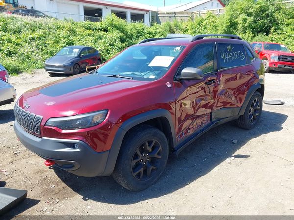 2019 JEEP CHEROKEE TRAILHAWK 4X4