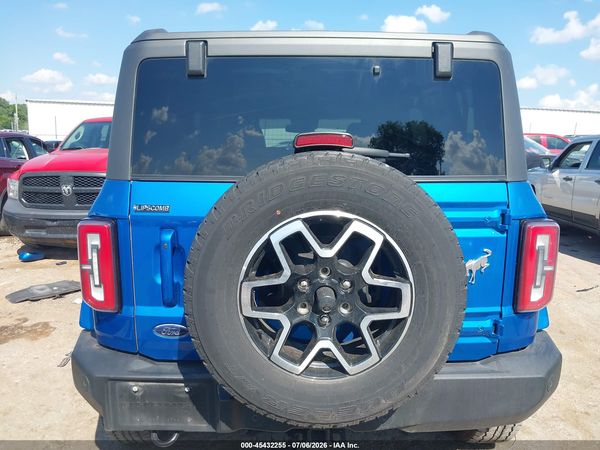 2024 FORD BRONCO OUTER BANKS — I119