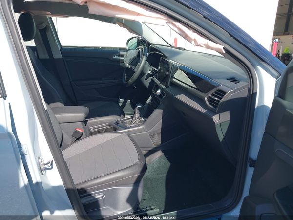 2026 VOLKSWAGEN TAOS SE BLACK — I5