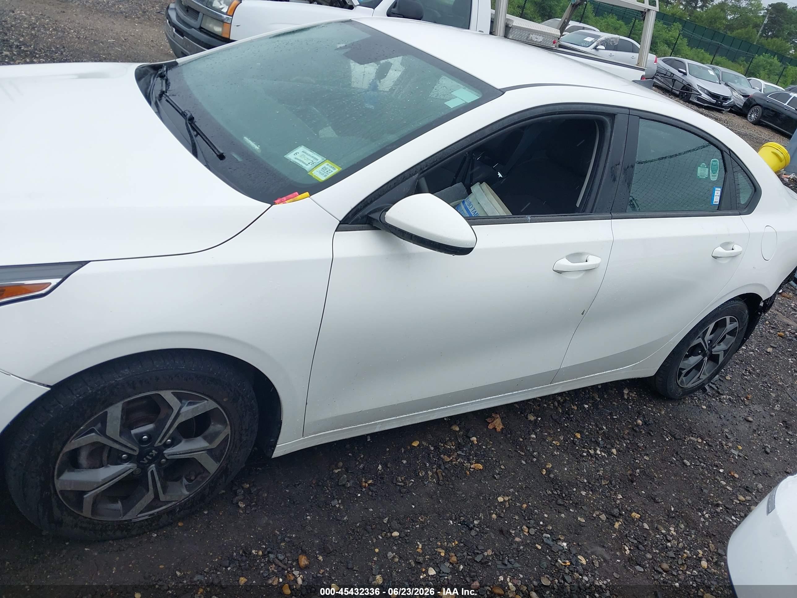 2020 KIA FORTE LXS