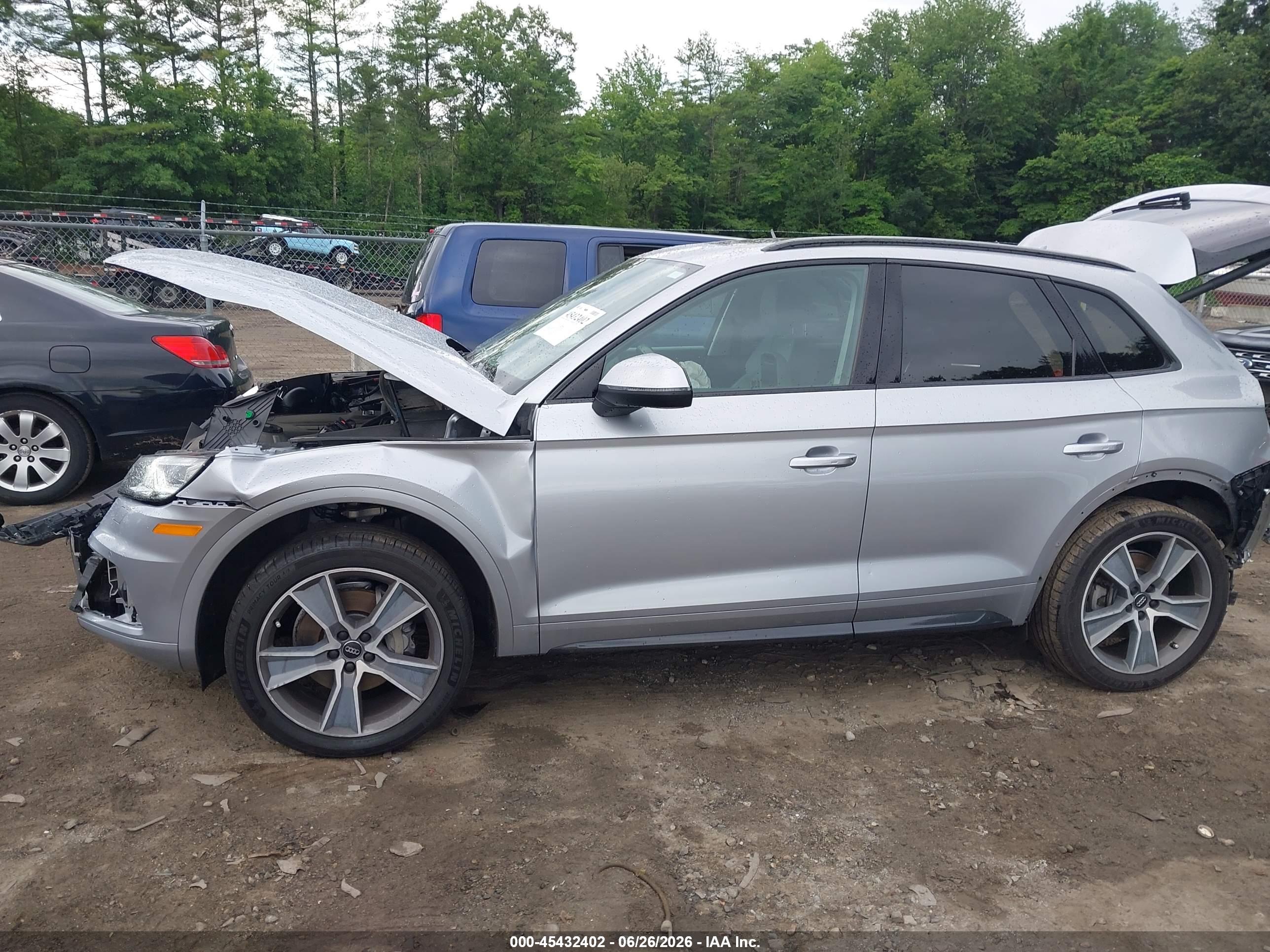 2020 AUDI Q5