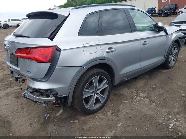 2020 AUDI Q5