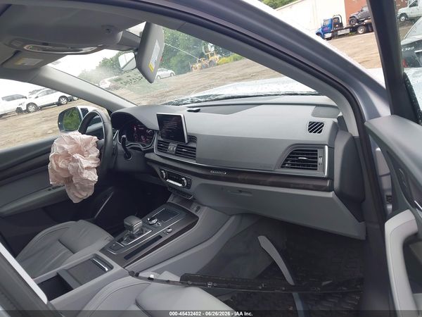 2020 AUDI Q5