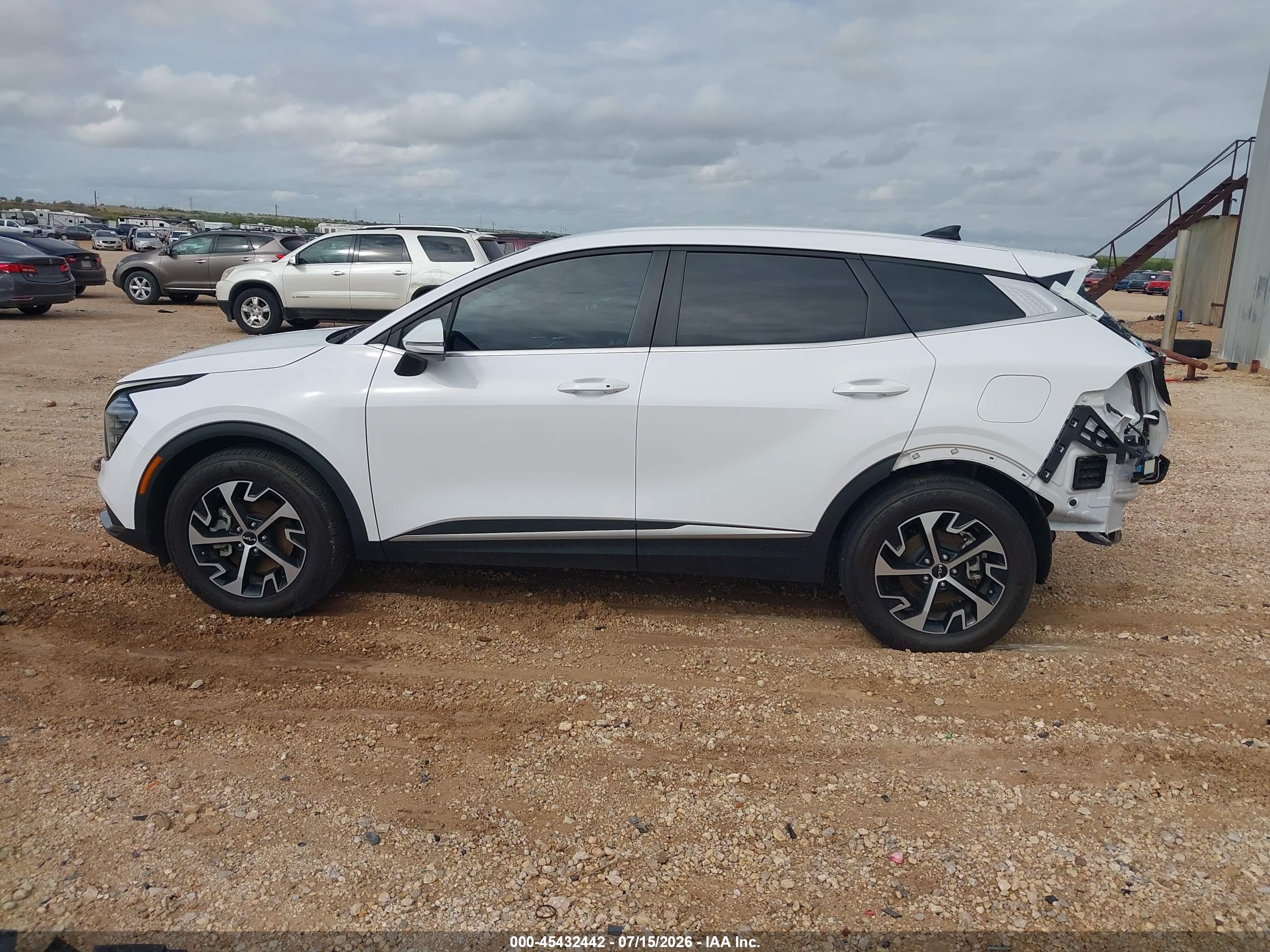 2025 KIA SPORTAGE EX