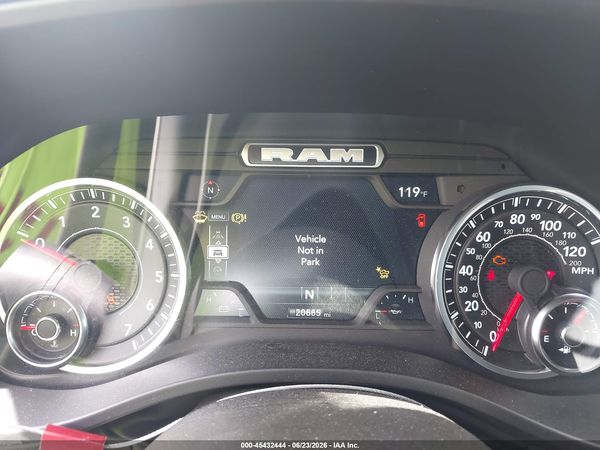 2025 RAM 1500 LARAMIE  4X4 5'7 BOX