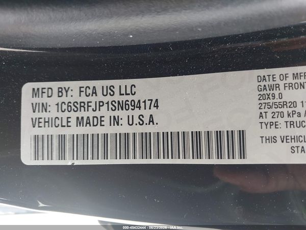 2025 RAM 1500 LARAMIE  4X4 5'7 BOX