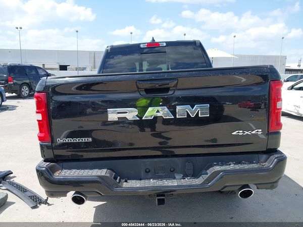 2025 RAM 1500 LARAMIE  4X4 5'7 BOX