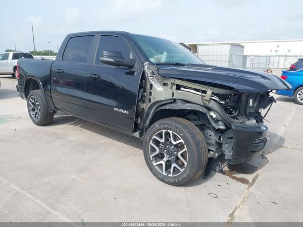 2025 RAM 1500 LARAMIE  4X4 5'7 BOX