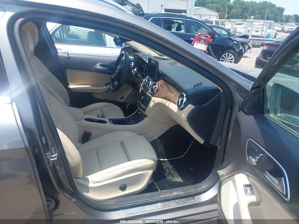 2019 MERCEDES-BENZ GLA 250 4MATIC