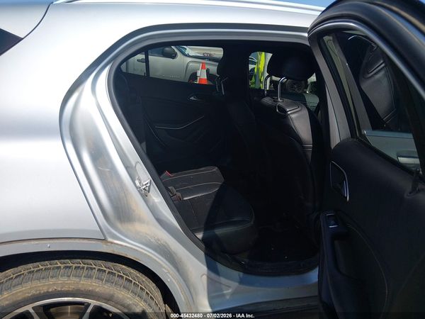 2016 MERCEDES-BENZ GLA 250 GLA250