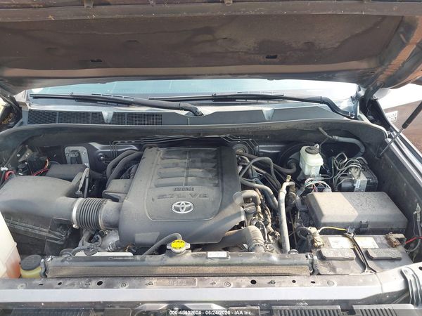 2016 TOYOTA TUNDRA PLATINUM 5.7L V8