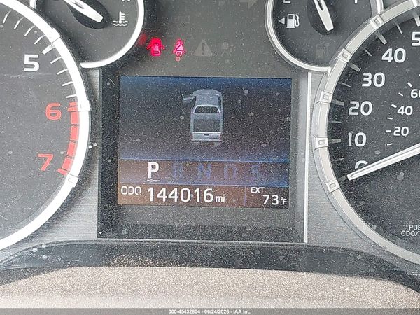 2016 TOYOTA TUNDRA PLATINUM 5.7L V8