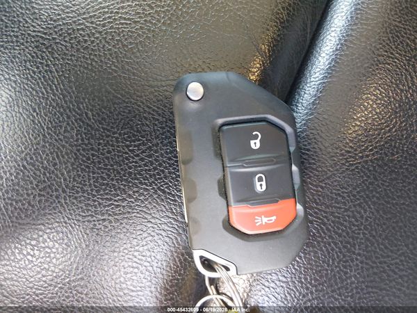 2019 JEEP WRANGLER UNLIMITED SAHARA 4X4