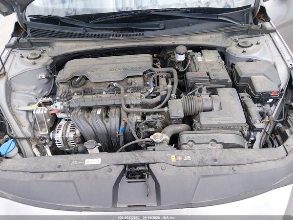 2023 HYUNDAI ELANTRA SE