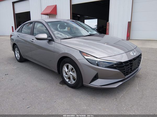 2023 HYUNDAI ELANTRA SE