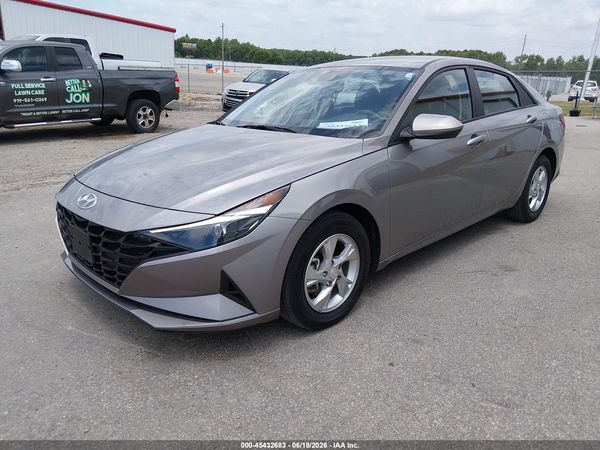 2023 HYUNDAI ELANTRA SE
