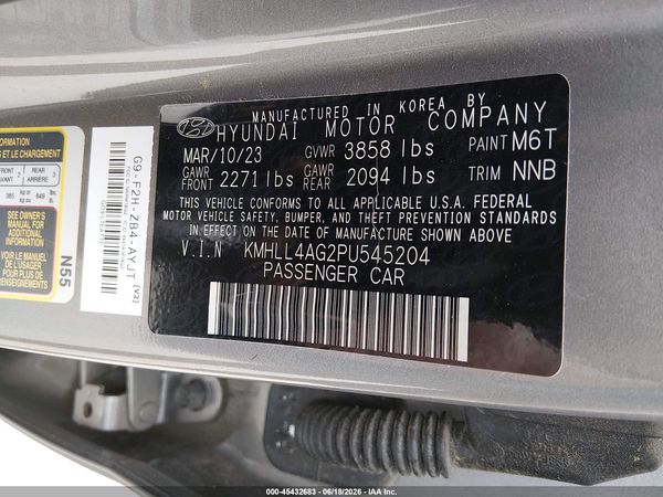 2023 HYUNDAI ELANTRA SE