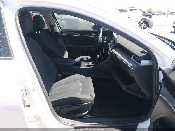 2023 KIA K5 LXS