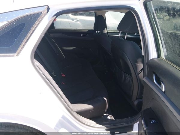 2023 KIA K5 LXS
