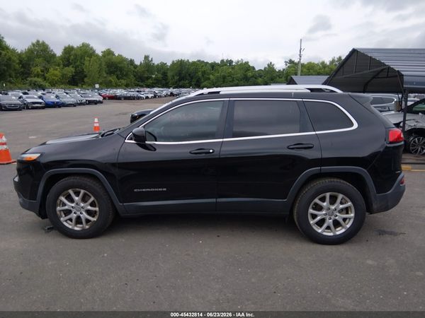 2017 JEEP CHEROKEE LATITUDE FWD