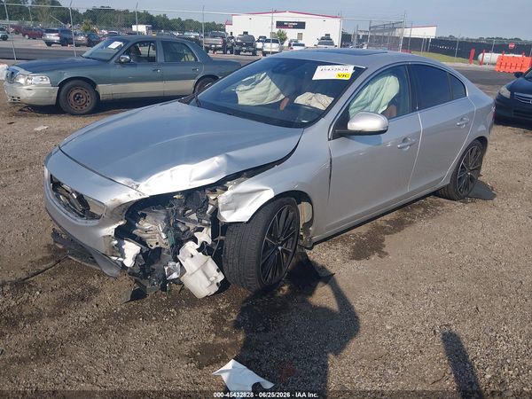 2016 VOLVO S60 T5 DRIVE-E PREMIER